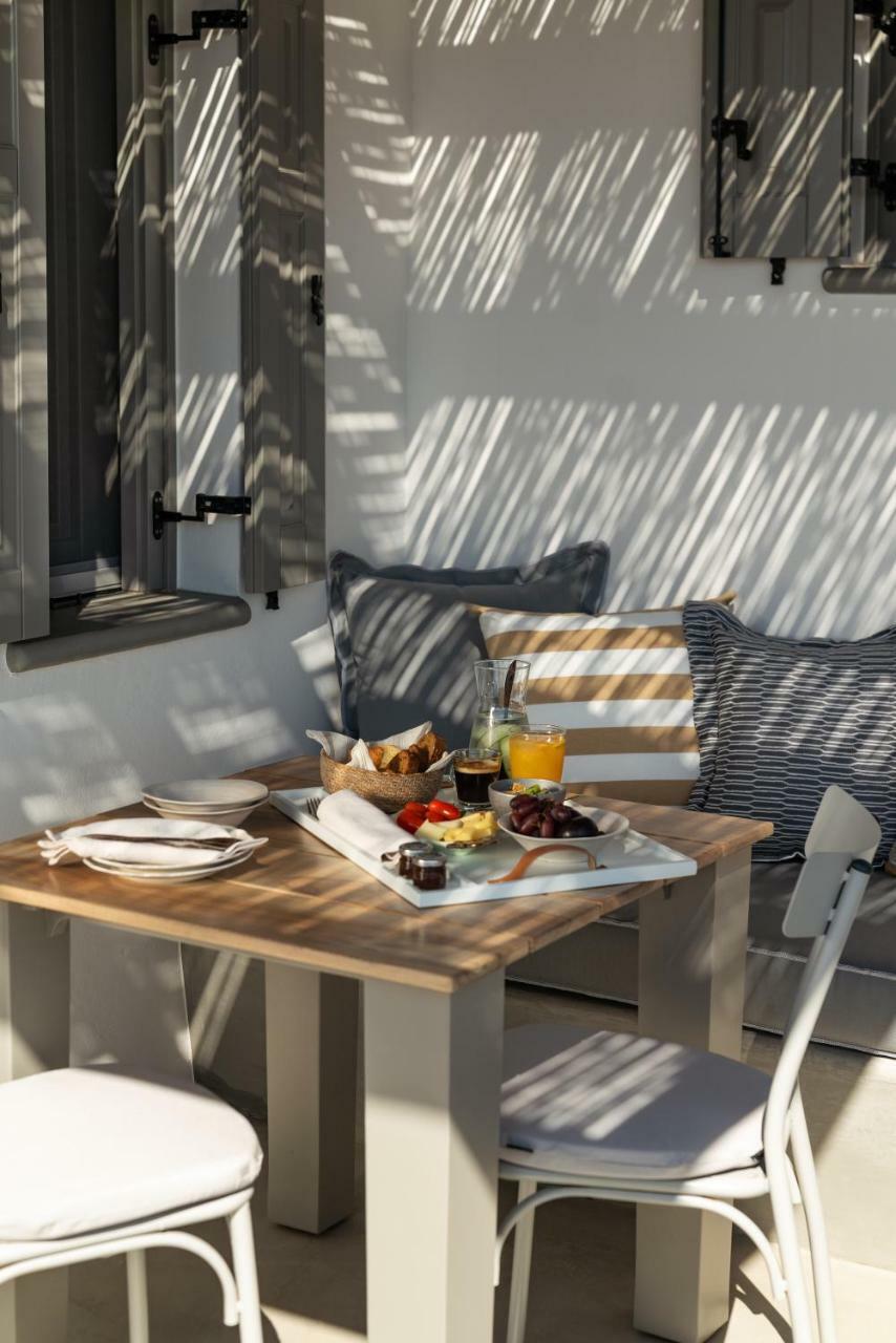 Chora Kythnos Suites Adults Only المظهر الخارجي الصورة